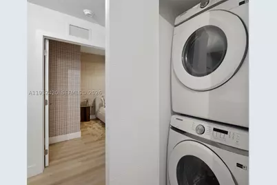 1542 NW 2nd #105, Miami, FL 33125 - Photo 16