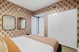 1542 NW 2nd, Miami, FL 33125 - Photo 2