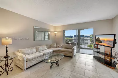 7897 Golf Circle #309, Margate, FL 33063 - Photo 2