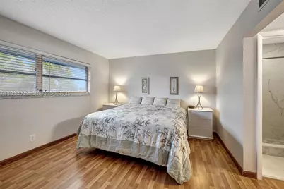 7897 Golf Circle #309, Margate, FL 33063 - Photo 16