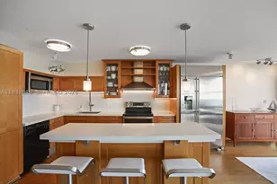 6423 Collins, Miami Beach, FL 33141 - Photo 40