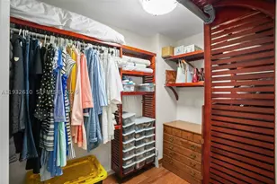6423 Collins, Miami Beach, FL 33141 - Photo 18