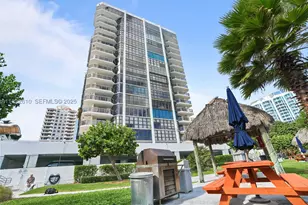 6423 Collins, Miami Beach, FL 33141 - Photo 50