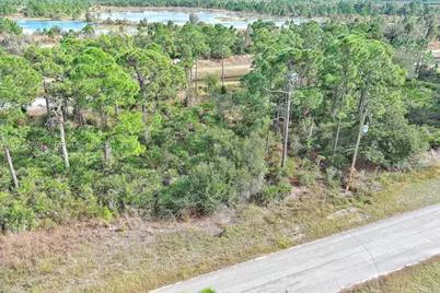 1261 Naples Ave S, Fort Myers, FL 33913 - Photo 6