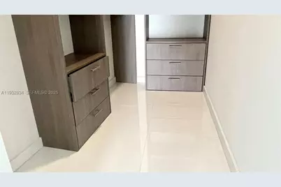 851 NE 1st #412, Miami, FL 33132 - Photo 14