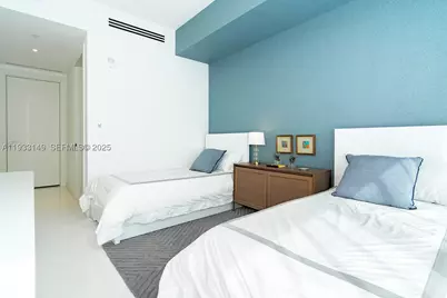 300 Biscayne Blvd #1901, Miami, FL 33131 - Photo 40