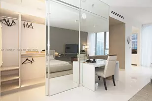 300 Biscayne Blvd, Miami, FL 33131 - Photo 10