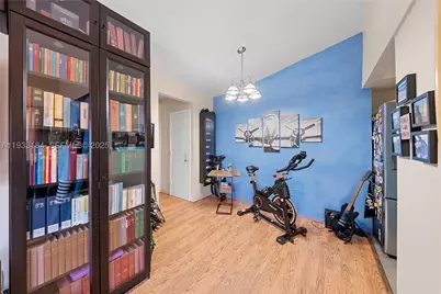 8040 Tatum Waterway #11, Miami Beach, FL 33141 - Photo 14