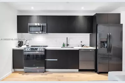 398 NE 5th #1417, Miami, FL 33132 - Photo 2