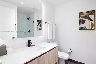 398 NE 5th, Miami, FL 33132 - Photo 6