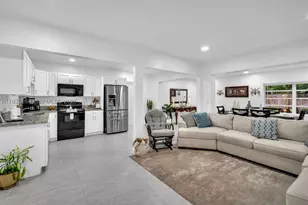 14140 NE 10th, North Miami, FL 33161 - Photo 2