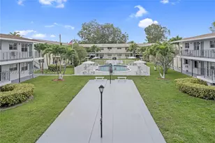 7401 Pines, Pembroke Pines, FL 33024 - Photo 28