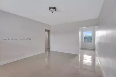 7401 Pines #221, Pembroke Pines, FL 33024 - Photo 6