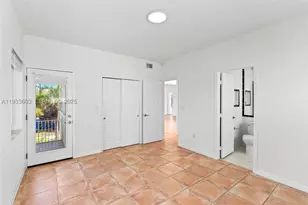 1925 Calais, Miami Beach, FL 33141 - Photo 18
