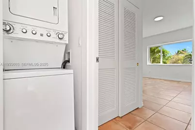 1925 Calais #6, Miami Beach, FL 33141 - Photo 22
