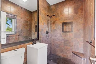 1925 Calais, Miami Beach, FL 33141 - Photo 28