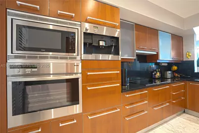 1331 Brickell Bay #1609, Miami, FL 33131 - Photo 28