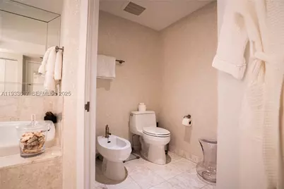 1331 Brickell Bay #1609, Miami, FL 33131 - Photo 44