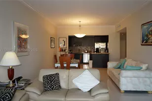 19390 Collins, Sunny Isles Beach, FL 33160 - Photo 6