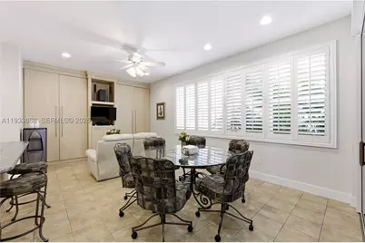 2607 Holy Cross, Lake Worth, FL 33460 - Photo 14