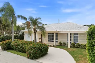 2607 Holy Cross, Lake Worth, FL 33460 - Photo 1