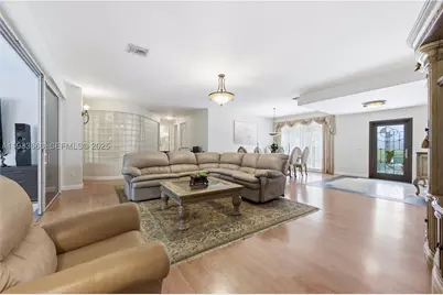 2607 Holy Cross, Lake Worth, FL 33460 - Photo 12