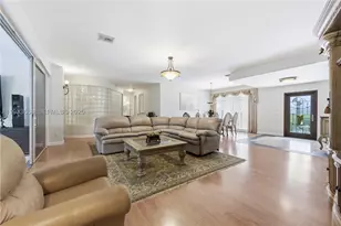 2607 Holy Cross, Lake Worth, FL 33460 - Photo 12
