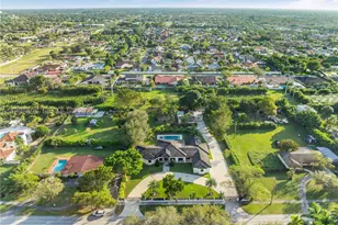 10398 SW 64th, Miami, FL 33173 - Photo 96