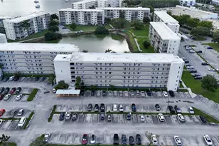 2855 Leonard, Aventura, FL 33160 - Photo 18