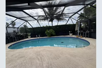 9300 SW 192nd, Cutler Bay, FL 33157 - Photo 16