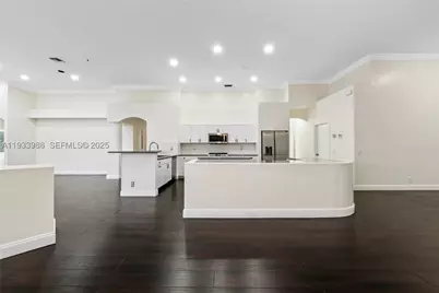 2893 Oakbrook, Weston, FL 33332 - Photo 12