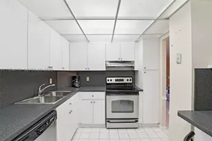 4350 Hillcrest, Hollywood, FL 33021 - Photo 8
