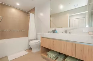 11 NE 6, Miami, FL 33132 - Photo 40