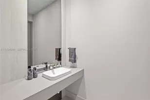 19900 NE 21st, Miami, FL 33179 - Photo 40