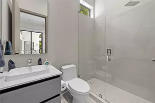 19900 NE 21st, Miami, FL 33179 - Photo 44