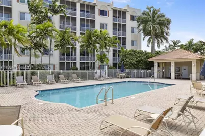 3500 Oaks Clubhouse #308, Pompano Beach, FL 33069 - Photo 16