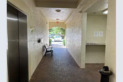 3500 Oaks Clubhouse #308, Pompano Beach, FL 33069 - Photo 10