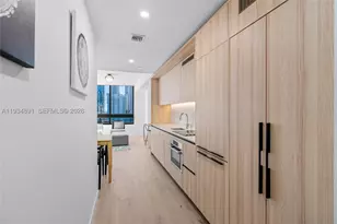 225 N Miami, Miami, FL 33132 - Photo 8