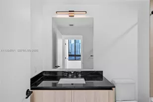 225 N Miami, Miami, FL 33132 - Photo 18