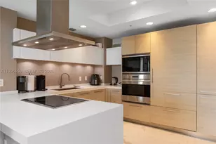 17301 Biscayne, North Miami Beach, FL 33160 - Photo 14