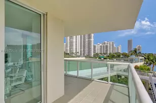 3370 Hidden Bay, Aventura, FL 33180 - Photo 20