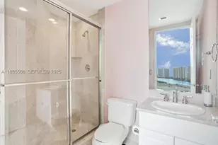3370 Hidden Bay, Aventura, FL 33180 - Photo 34