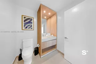 11 NE 6th, Miami, FL 33132 - Photo 24