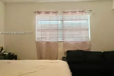 12890 NE 8th #102, North Miami, FL 33161 - Photo 4