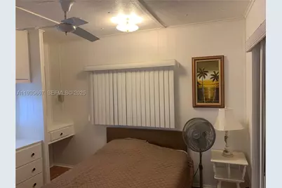 1911 SW 87th, Davie, FL 33324 - Photo 16