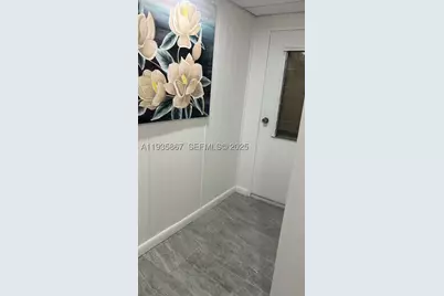 1911 SW 87th, Davie, FL 33324 - Photo 6