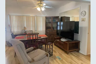 1911 SW 87th, Davie, FL 33324 - Photo 18