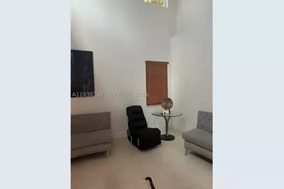 948 NW Phoenix, Weston, FL 33327 - Photo 8