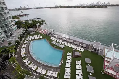 1100 West #1220, Miami Beach, FL 33139 - Photo 2