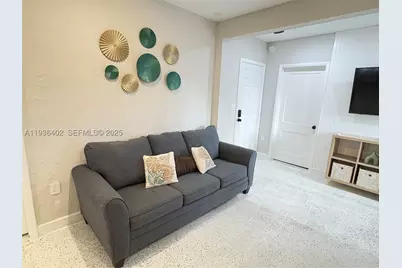 1901 SW Sw 9 #2, Miami, FL 33130 - Photo 2